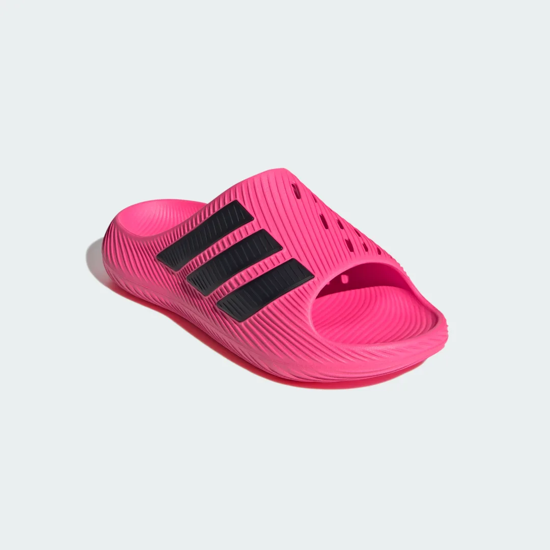 Detalle 2 de CHANCLA PURECHILL de Adidas: comodidad veraniega en rosa para uso diario
