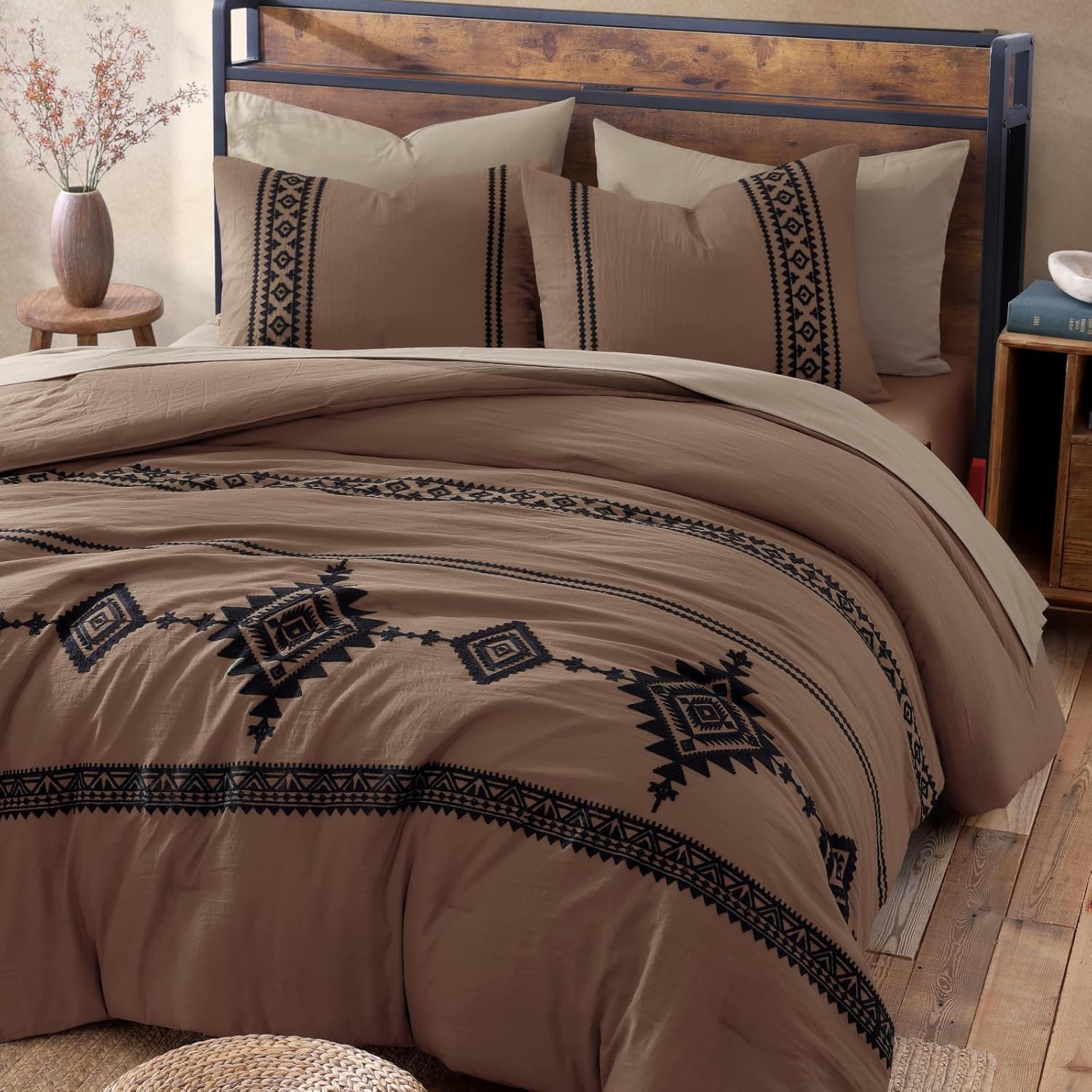 Thumbnail 2 de MaiRêve Embroidery Comforter Set - King, 7-Piece Boho Farmhouse Western Bedding