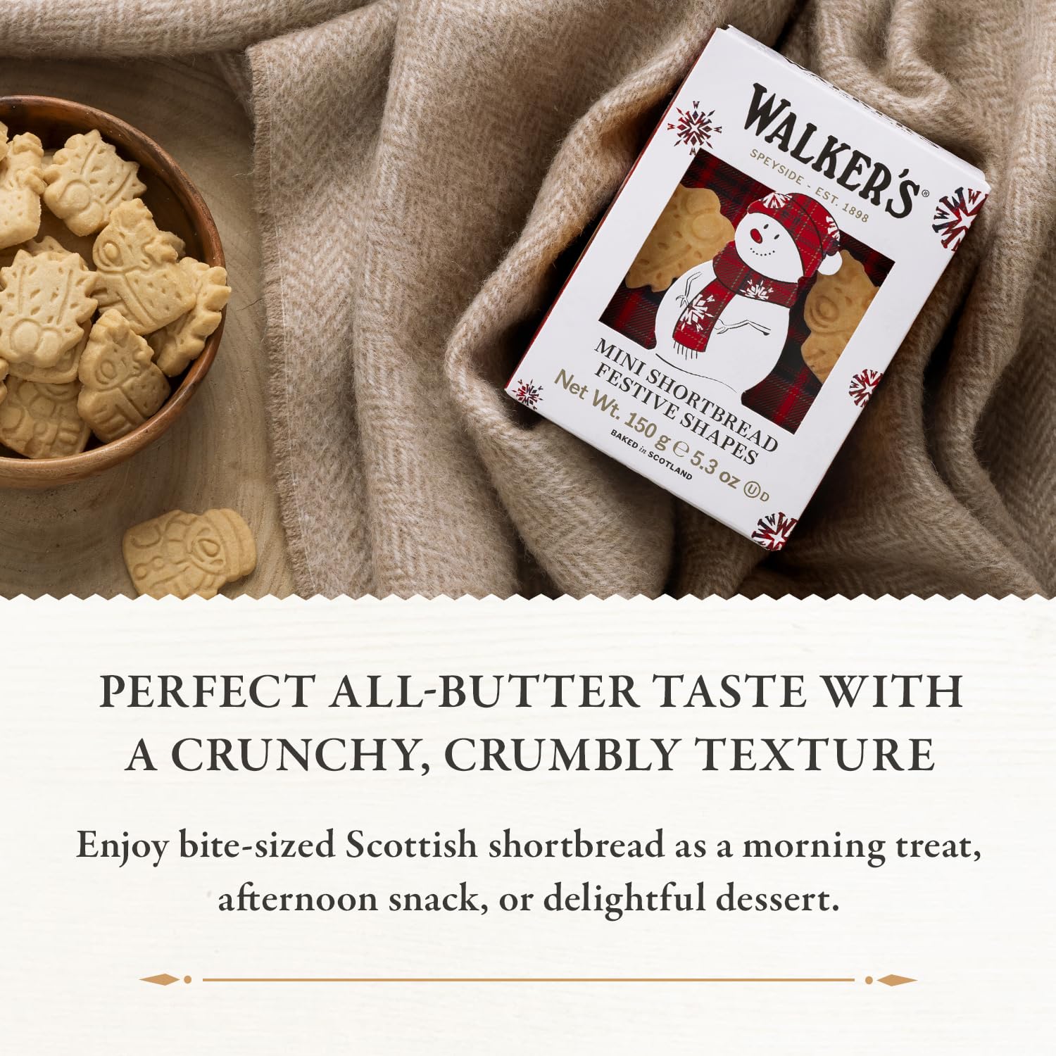 Detalle de Walker’s Snowman Shortbread Cookies, 15.9 oz, 3 Boxes, Mini Festive Shapes