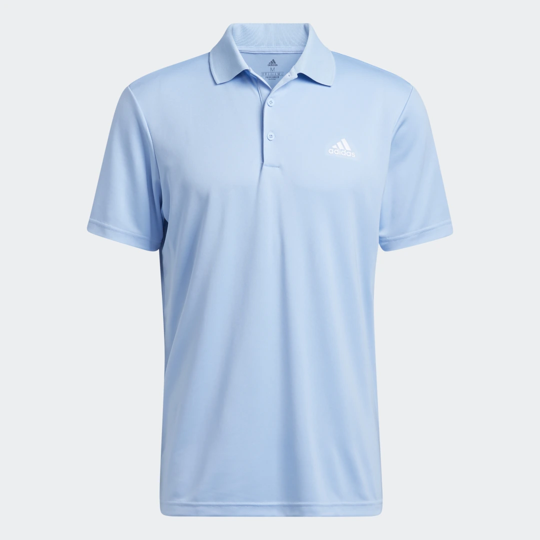 Detalle de Polo Performance Primegreen de Adidas: comodidad sostenible para tus entrenamientos