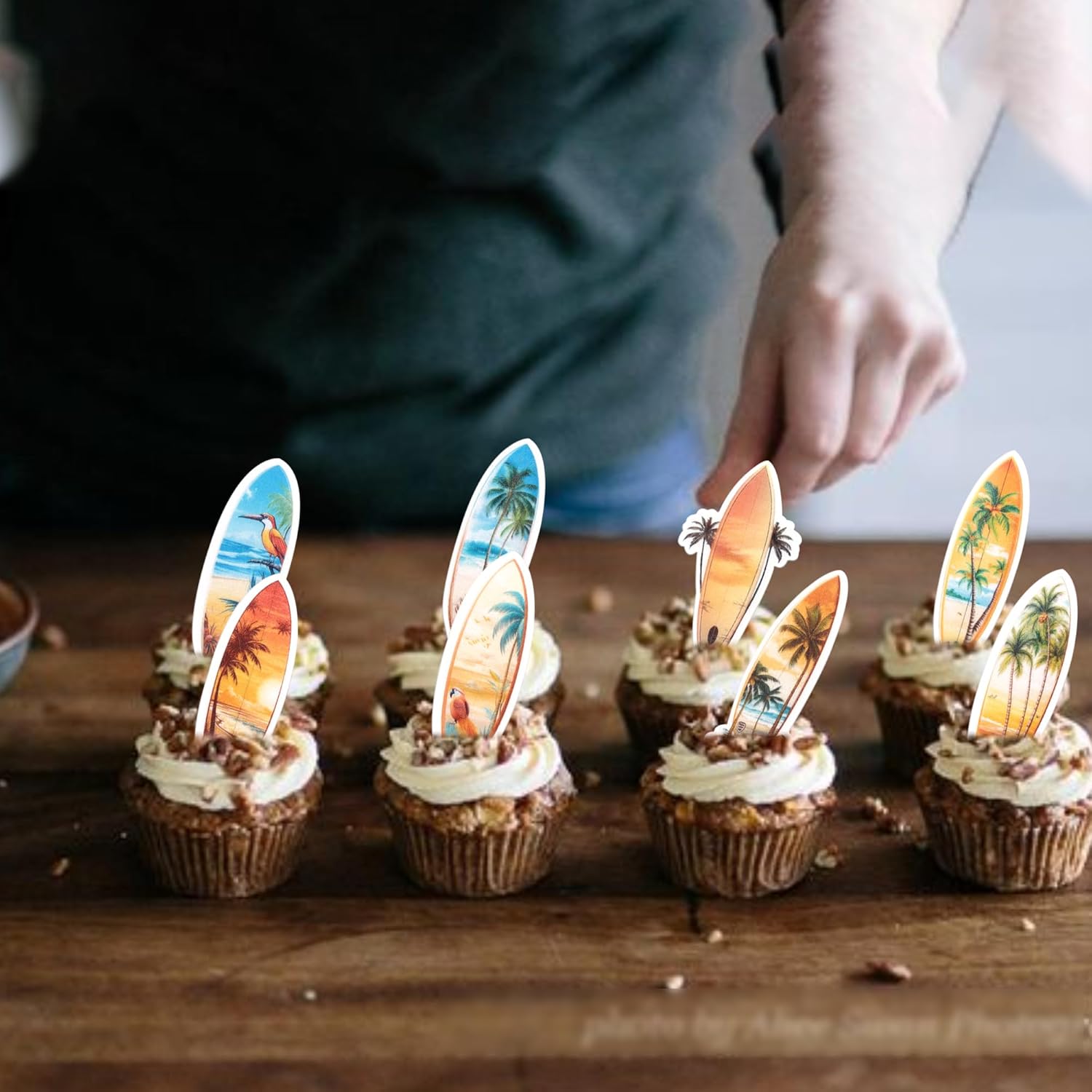 Thumbnail 3 de Essbar 60 Stück Surfbrett-Kuchen-Deko aus Waffel-Reispapier (essbare Cupcake Toppers) für Sommer-Themen