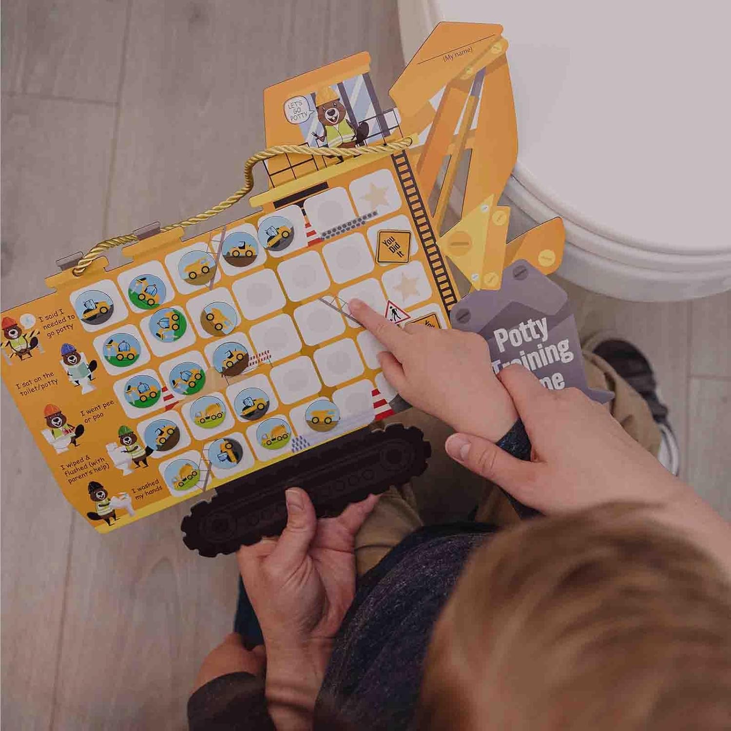 Detalle 2 de Potty Training Chart with 35 Stickers, 3 Reminder Stickers and Crown (Tractor) for Boys and Girls
