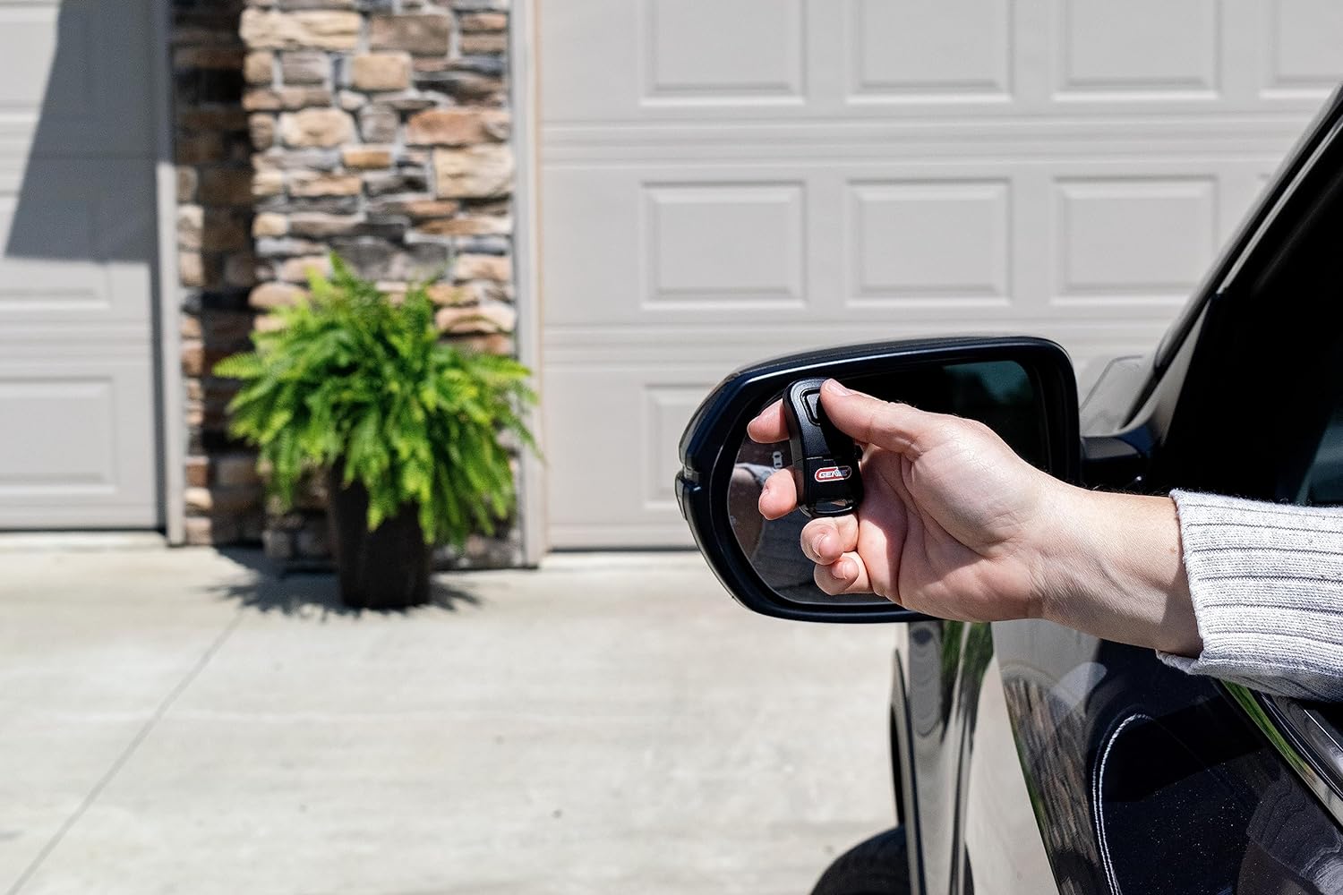 Thumbnail 2 de Genie G1T-BX Single Button Garage Door Opener Remote
