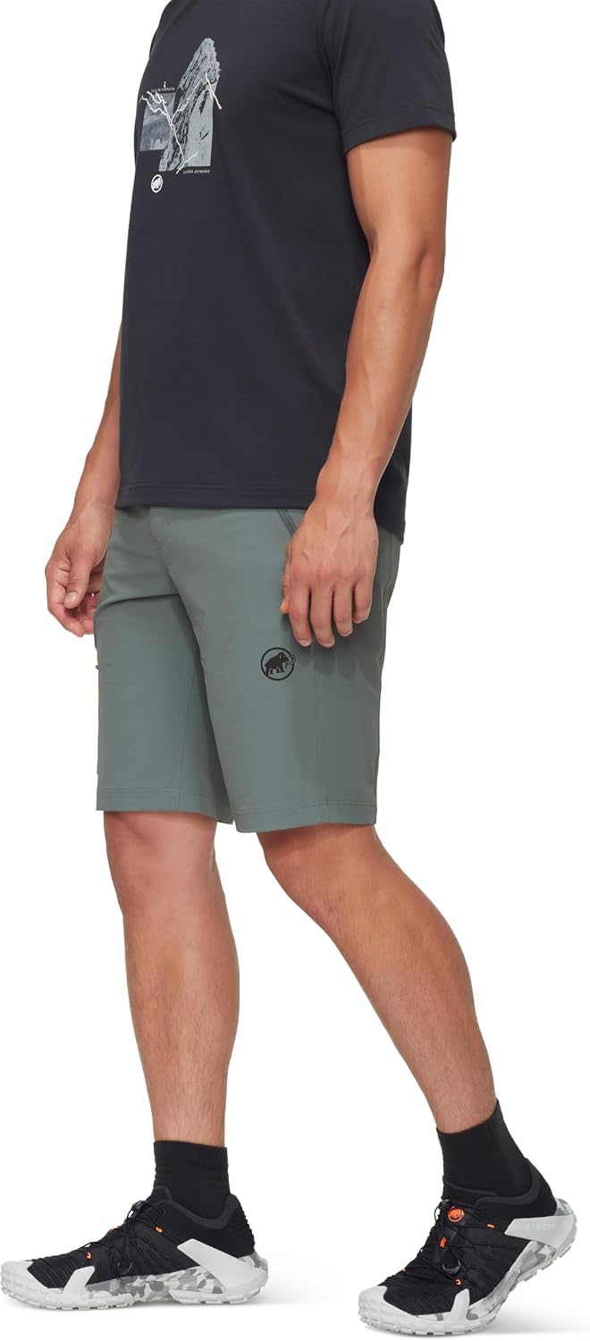 Detalle de Mammut Runbold Shorts: libertà di movimento e comfort per attività outdoor