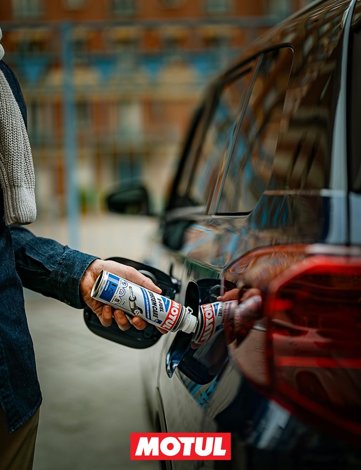 Detalle de Motul Entretien Injection Essence pour Voitures Hybrides HEV/PHEV – Additif Multifonction 300 ml