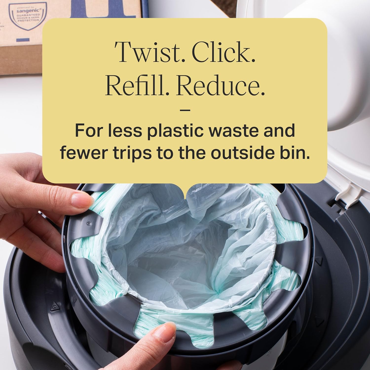 Thumbnail 6 de Tommee Tippee Twist & Click Nappy Bin Refills 10.5m