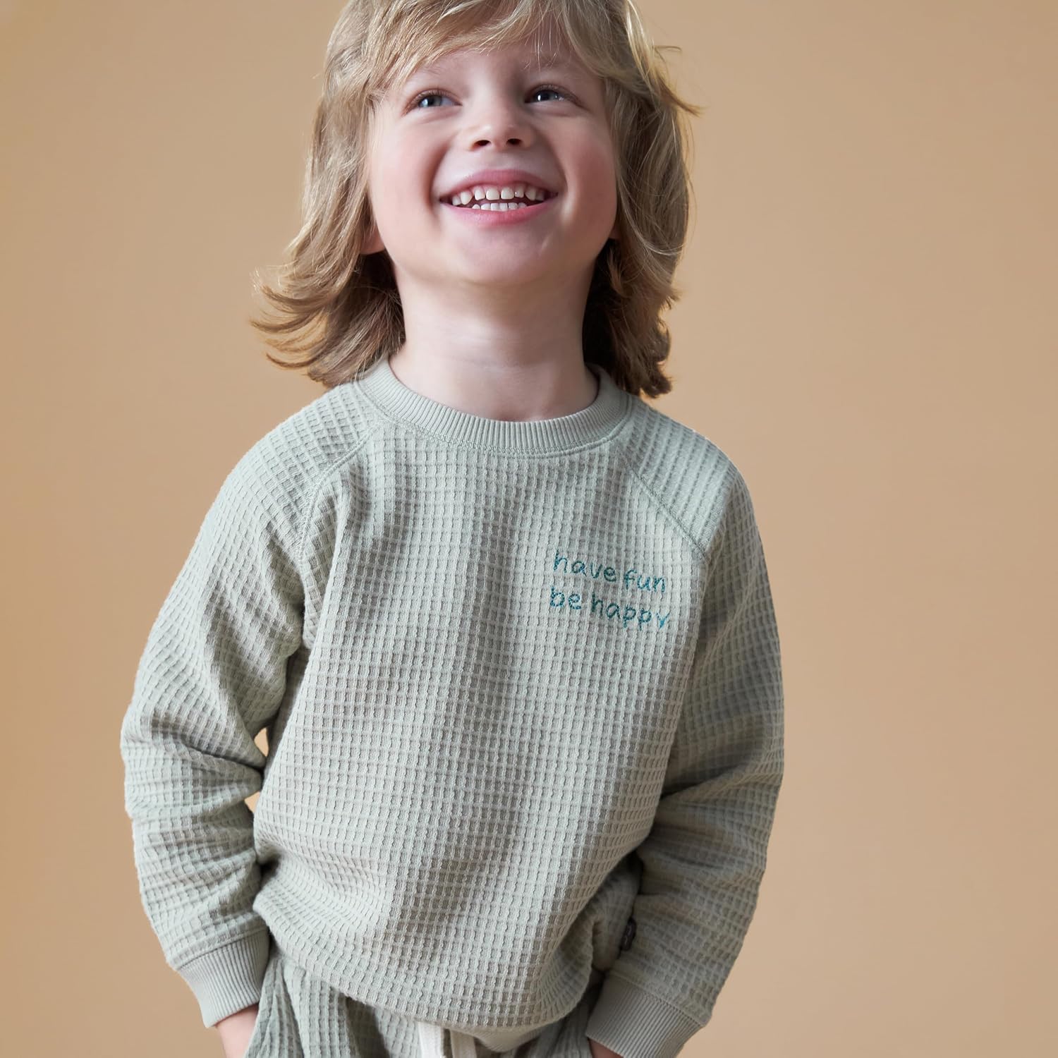Detalle de Modern Moments by Gerber Baby Top and Shorts Set, 12 Months