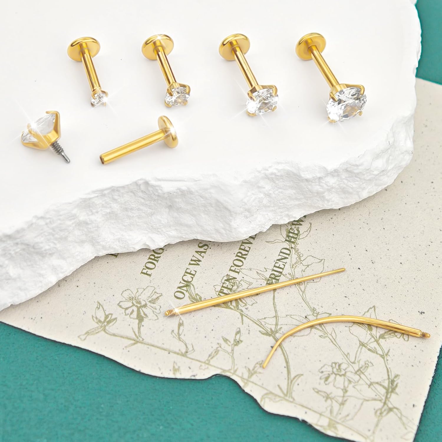 Detalle 1 de Flat-Back Stud Earrings, 316L Surgical Steel