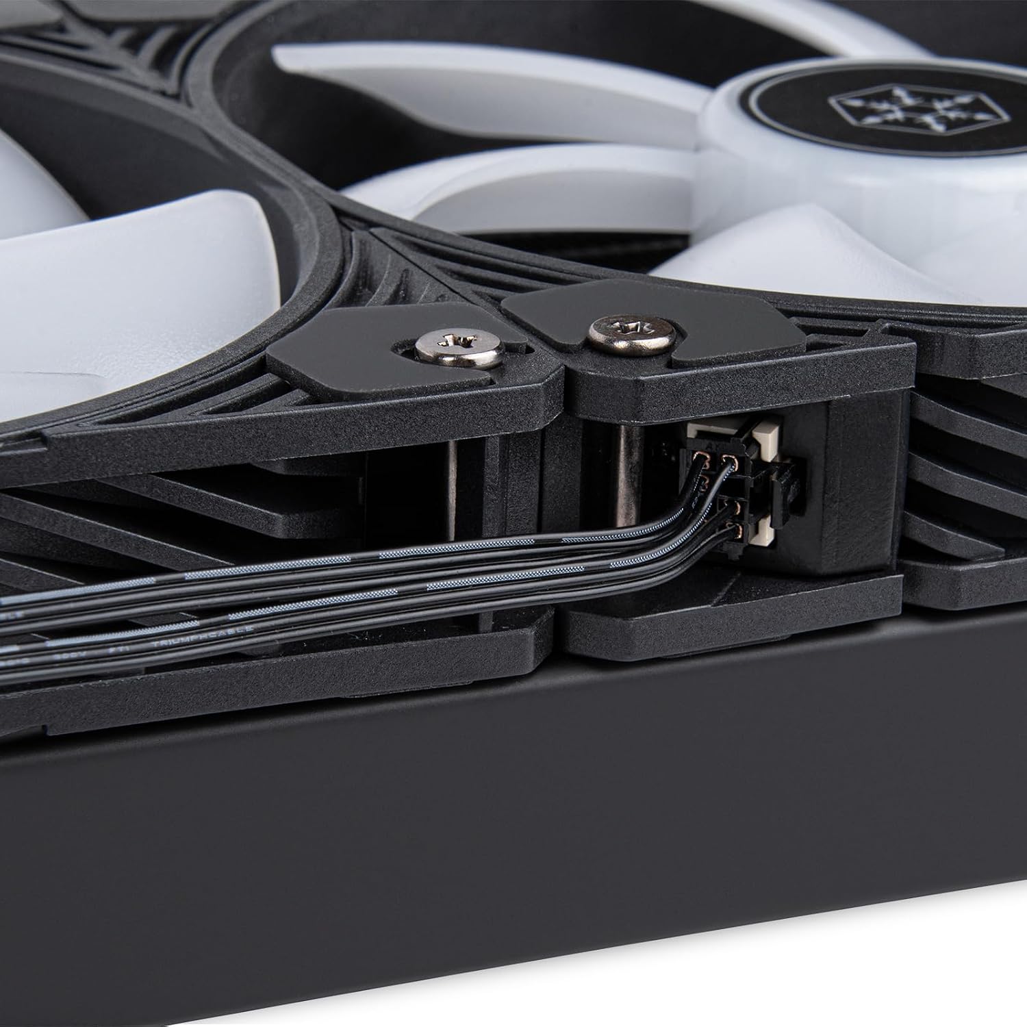 Thumbnail 6 de SilverStone IceMyst 420 SST-IM420-ARGB – chłodzenie cieczą AIO z ARGB