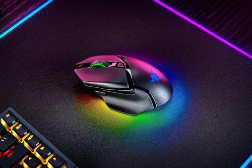 Detalle de Razer Basilisk V3 Pro: kabellose Gaming-Maus mit anpassbarem HyperScroll Tilt Wheel