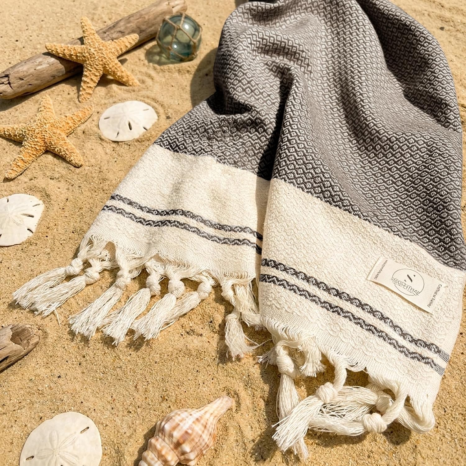 Detalle de SIEGENTHAL Hamamtuch – Leichtes Strandtuch & Saunatuch aus recycelter Baumwolle, 90 × 200 cm, Schwarz