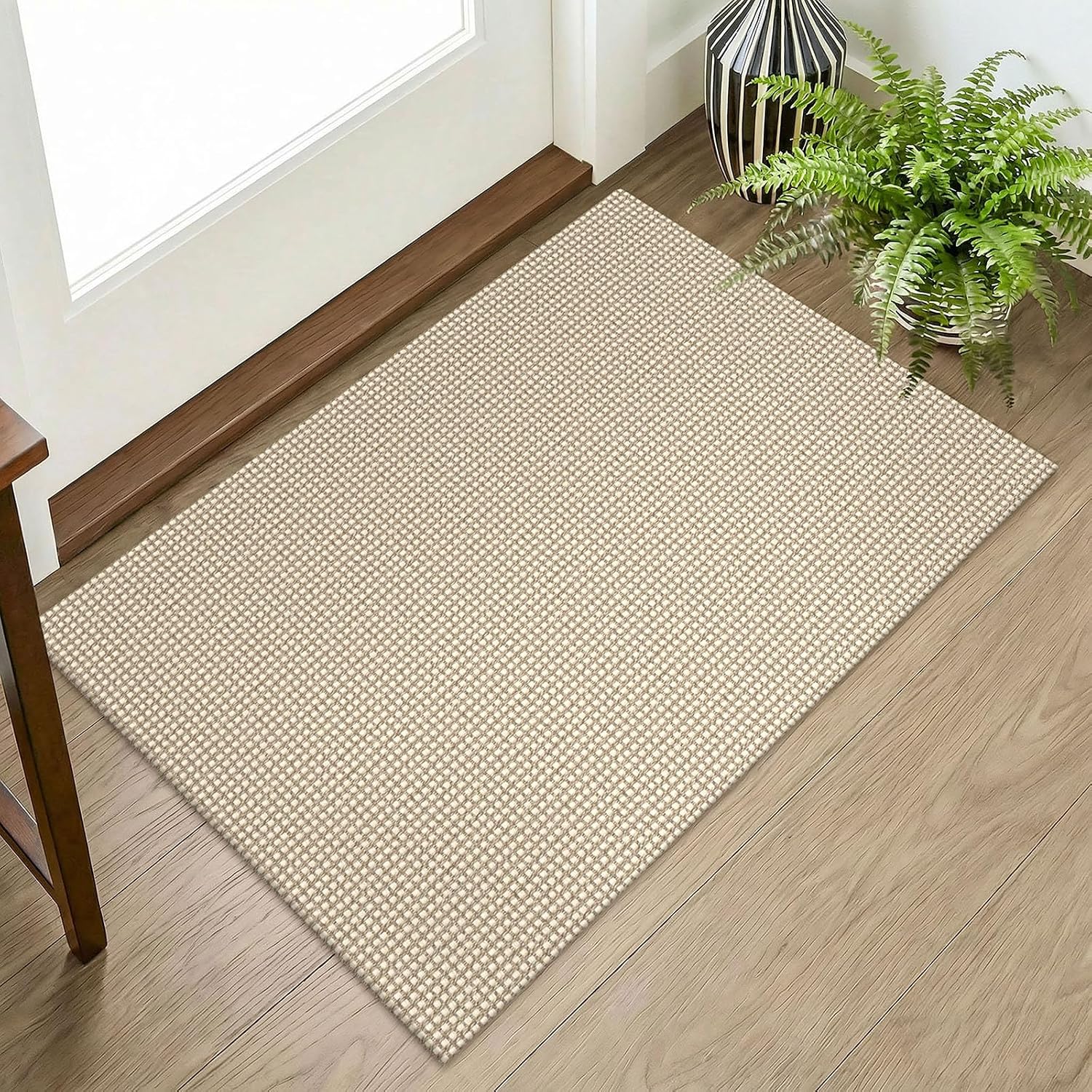 Detalle de KOZYFLY Indoor Door Mat 2x3 ft washable entryway rug ๐งฝ