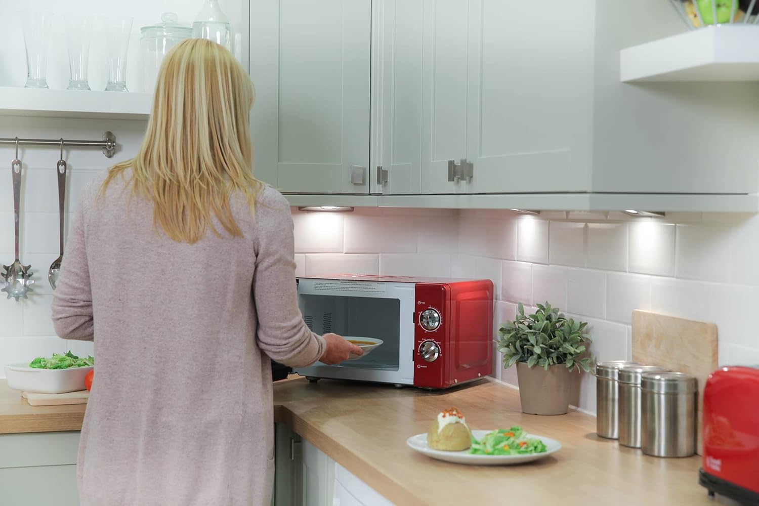 Thumbnail 6 de Russell Hobbs RHMM701R 17 L microwave