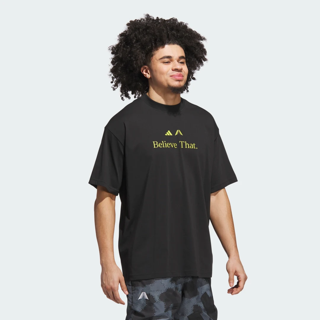 Detalle de Camiseta Anthony Edwards Believe That de Adidas - negro