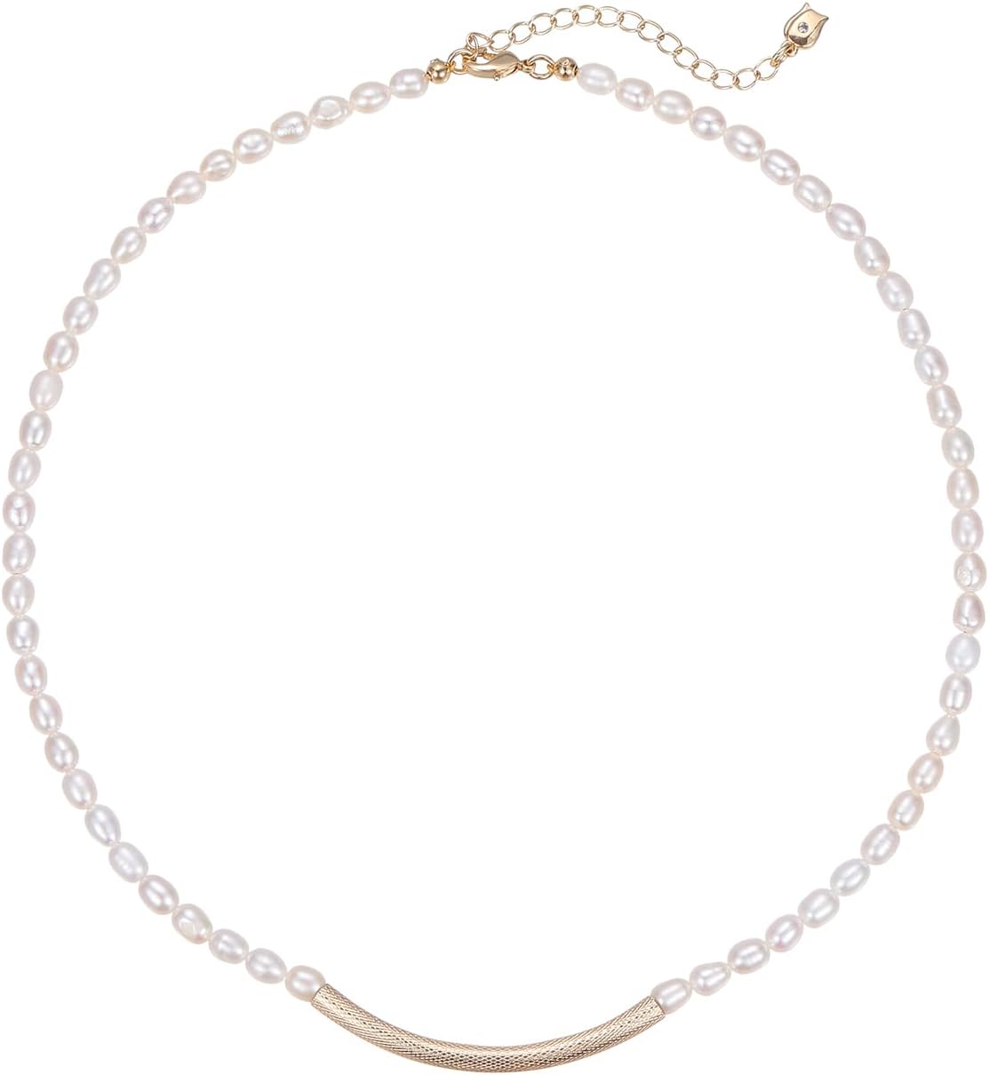 Thumbnail 3 de JaruJaru Mini Rice Pearl Necklace for Women with tiny freshwater pearls and gold-filled curved bar pendant