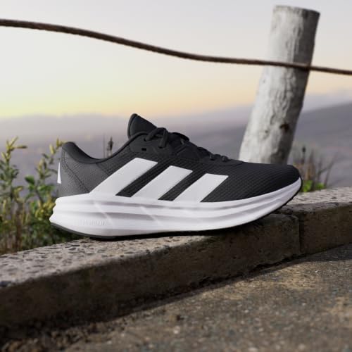 Detalle de adidas Men's Galaxy 7 Running Shoes – Core Black/Cloud White/Carbon (UK 10)