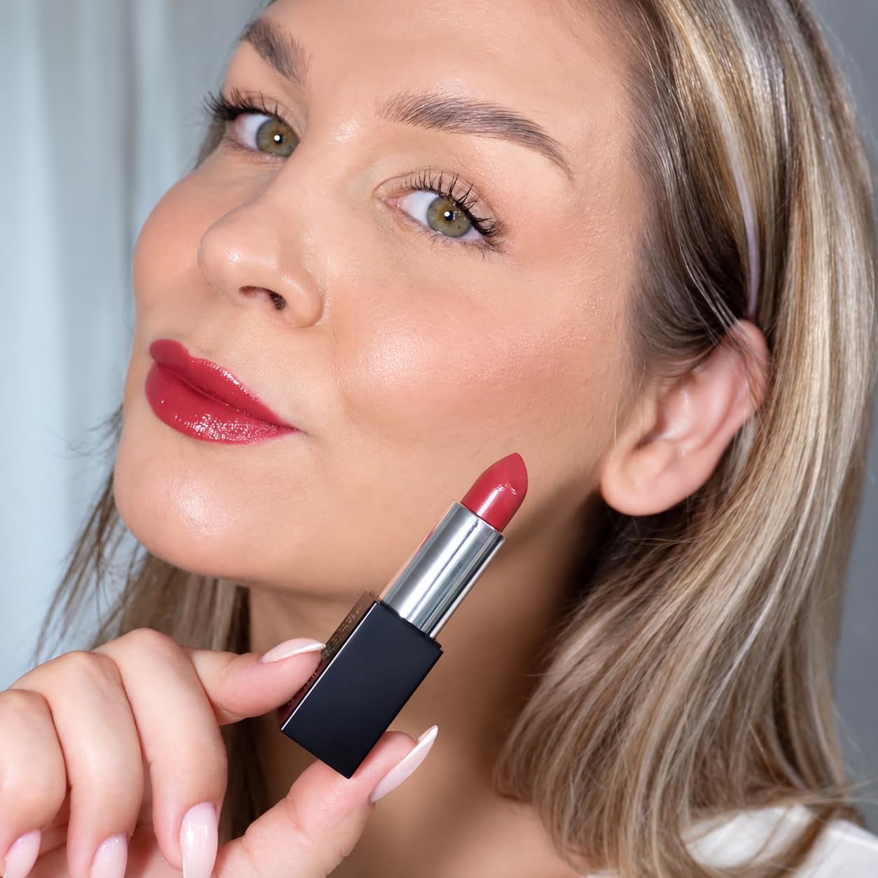 Detalle 2 de Sandstone Scandinavia 1232292 lipstick 48 Busy Girl, parfumvrij en hydraterend