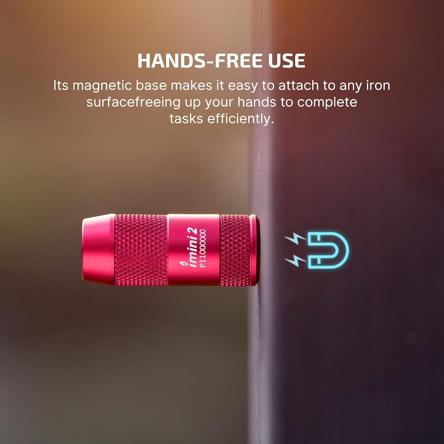 Detalle de OLIGHT iMini 2 Keychain Light (50 lumens) – rechargeable mini torch with magnetic base and integrated USB charging