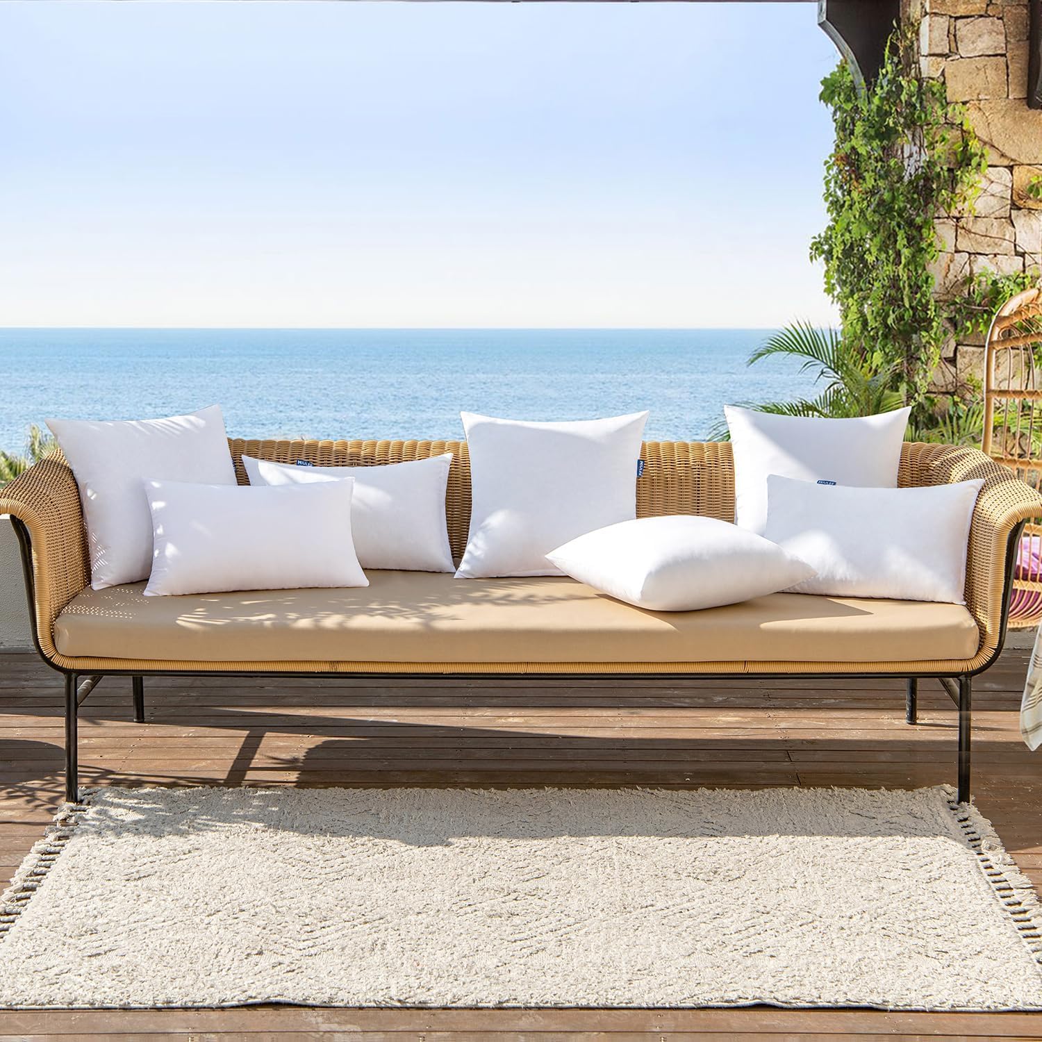 Detalle 2 de MIULEE CAwaterproof_inserts_2P_3050 Outdoor Pillow Inserts, 12 x 20-Inch, 2-Pack