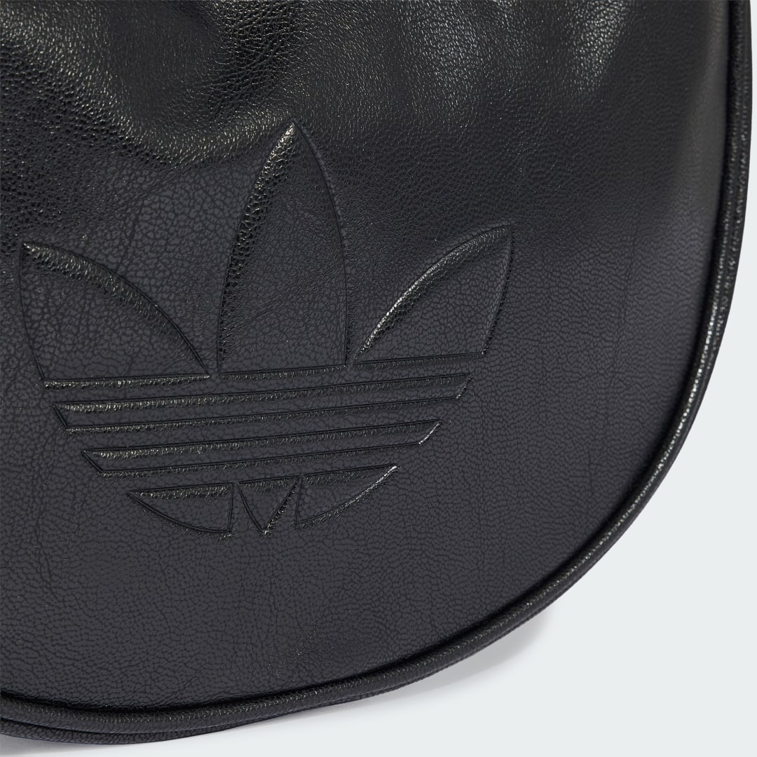 Thumbnail 3 de Bolso Adicolor Half Crescent Metallic PU de Adidas – compacto, práctico y con toque urbano