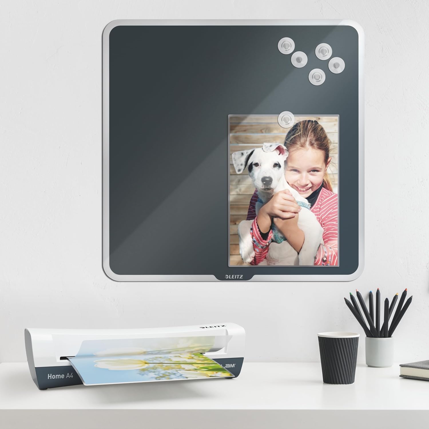 Thumbnail 1 de Leitz iLAM Home A4 Laminiergerät 74310001 für 75–125 Micron-Folien (inkl. Starterkit)