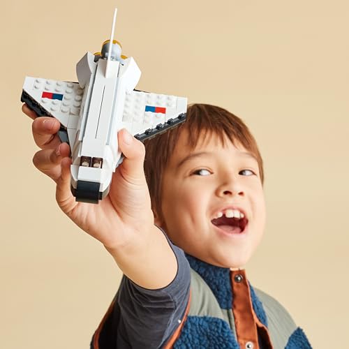 Detalle de LEGO Creator 3 in 1 Space Shuttle 31134: 3 Builds in One Set for Ages 6+