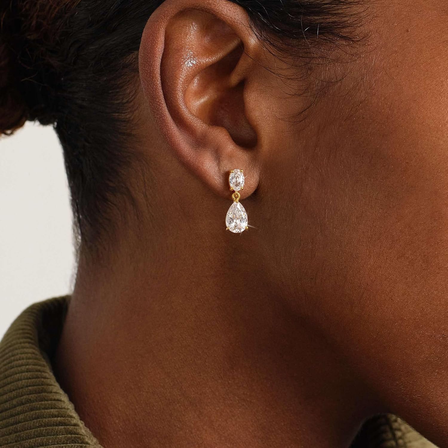 Detalle de Moodear Drop Earrings, 14K Gold Plated