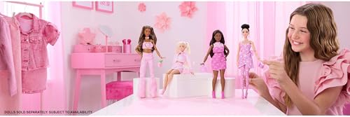 Thumbnail 1 de Barbie Deluxe Style Muñeca n.11 con Vestido Denim Rosa y Estampado de Estrellas (JJN71)