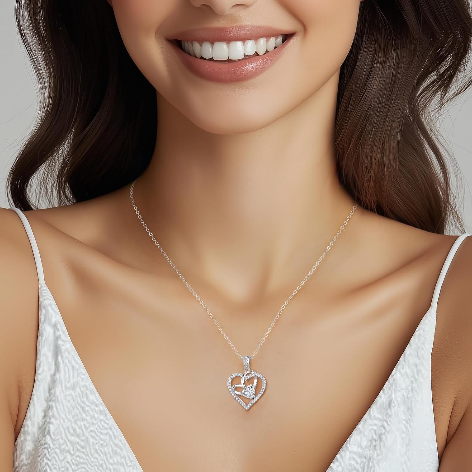Detalle 2 de Collana Donna Cuore Regalo Gioielli con Pietra di Nascita in Argento 925, Cuore Doppio e Zirconi 5A