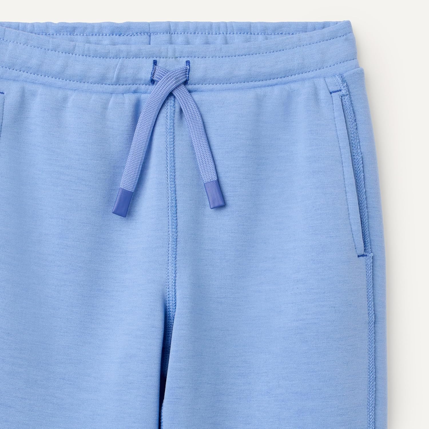 Detalle 2 de Amazon Essentials Girls' Athletic Regular Fit Workout Jogger Sweatpants with Pockets