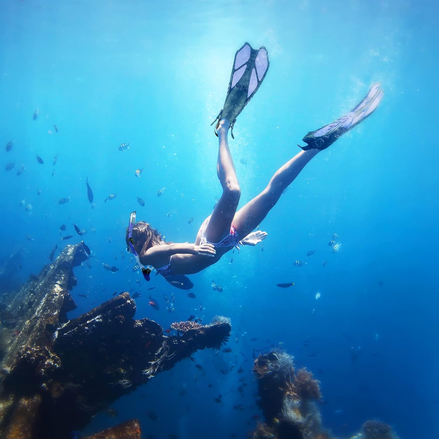Detalle 2 de ZEEPORTE Mask Fin Snorkel Set (Travel Size) with Panoramic Anti-Fog Mask, Dry Top Snorkel, Trek Fins & Gear Bag