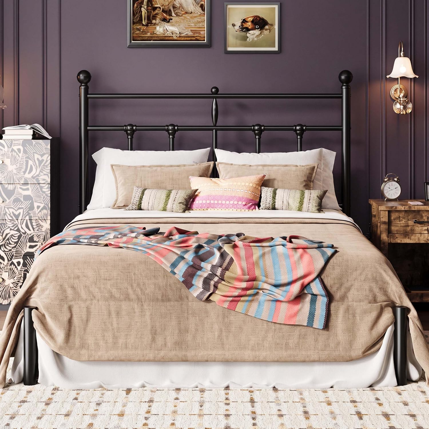 Detalle de SHA CERLIN Queen Size Metal Platform Bed Frame