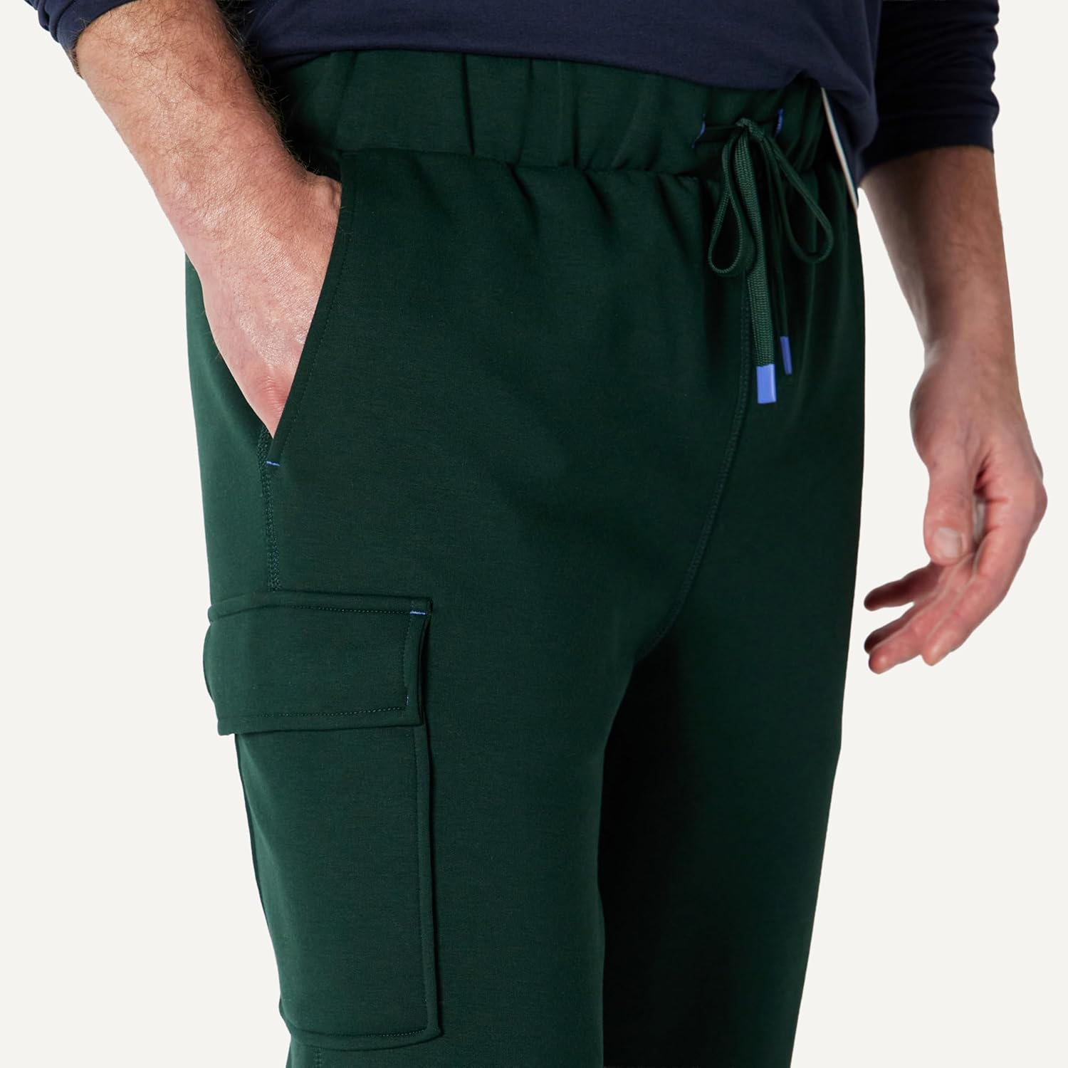 Thumbnail 4 de Amazon Essentials Men's Active Sweat Relaxed-Fit Cargo Jogger
