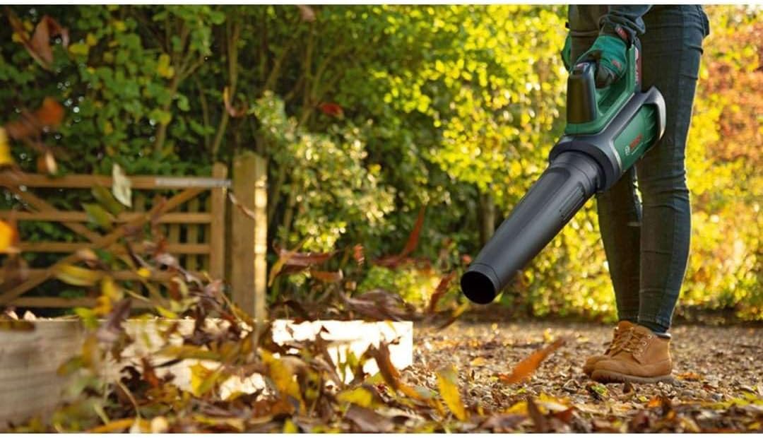 Detalle 2 de Bosch AdvancedLeafBlower 36V-750 2.8 kg