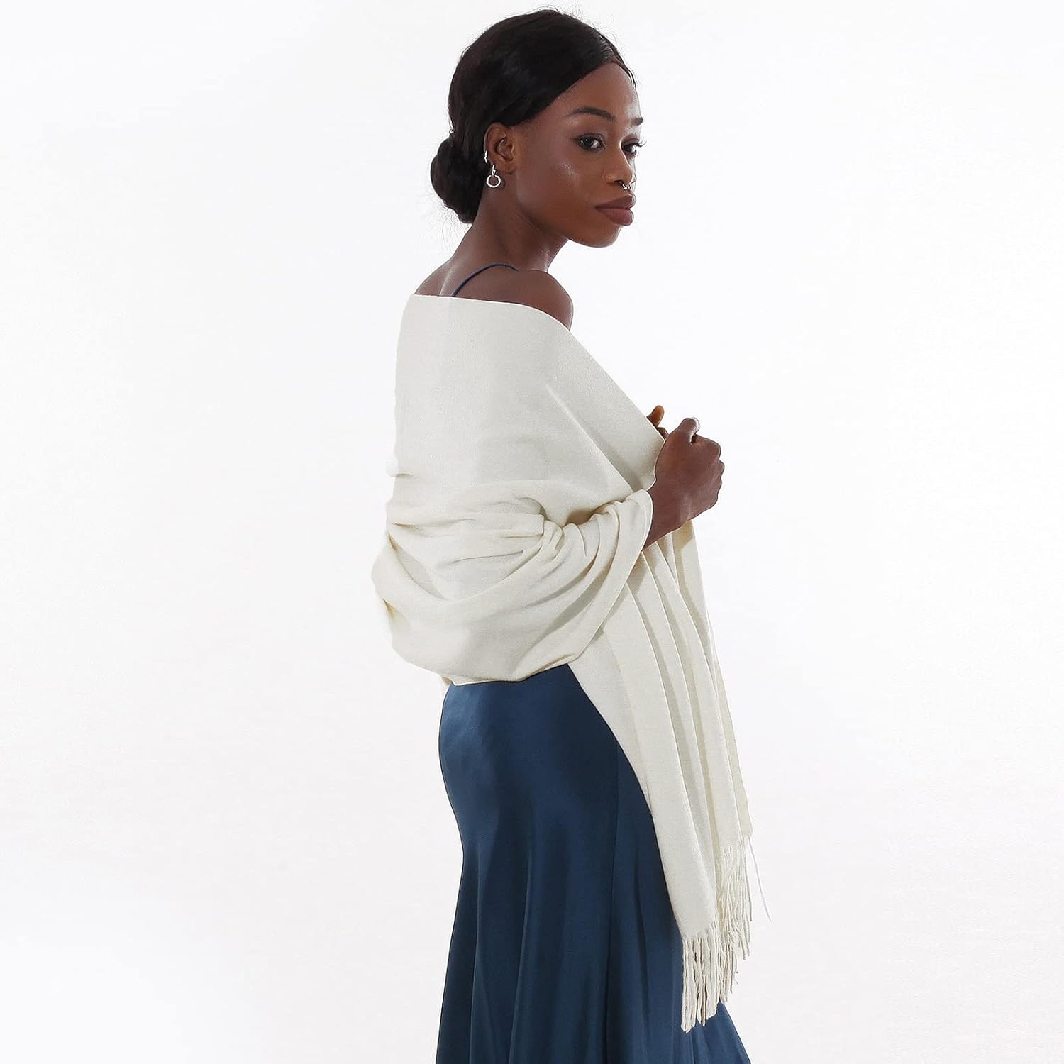 Thumbnail 4 de Sciarpa Pashmina donna in cashmere 200 × 70 cm con frange