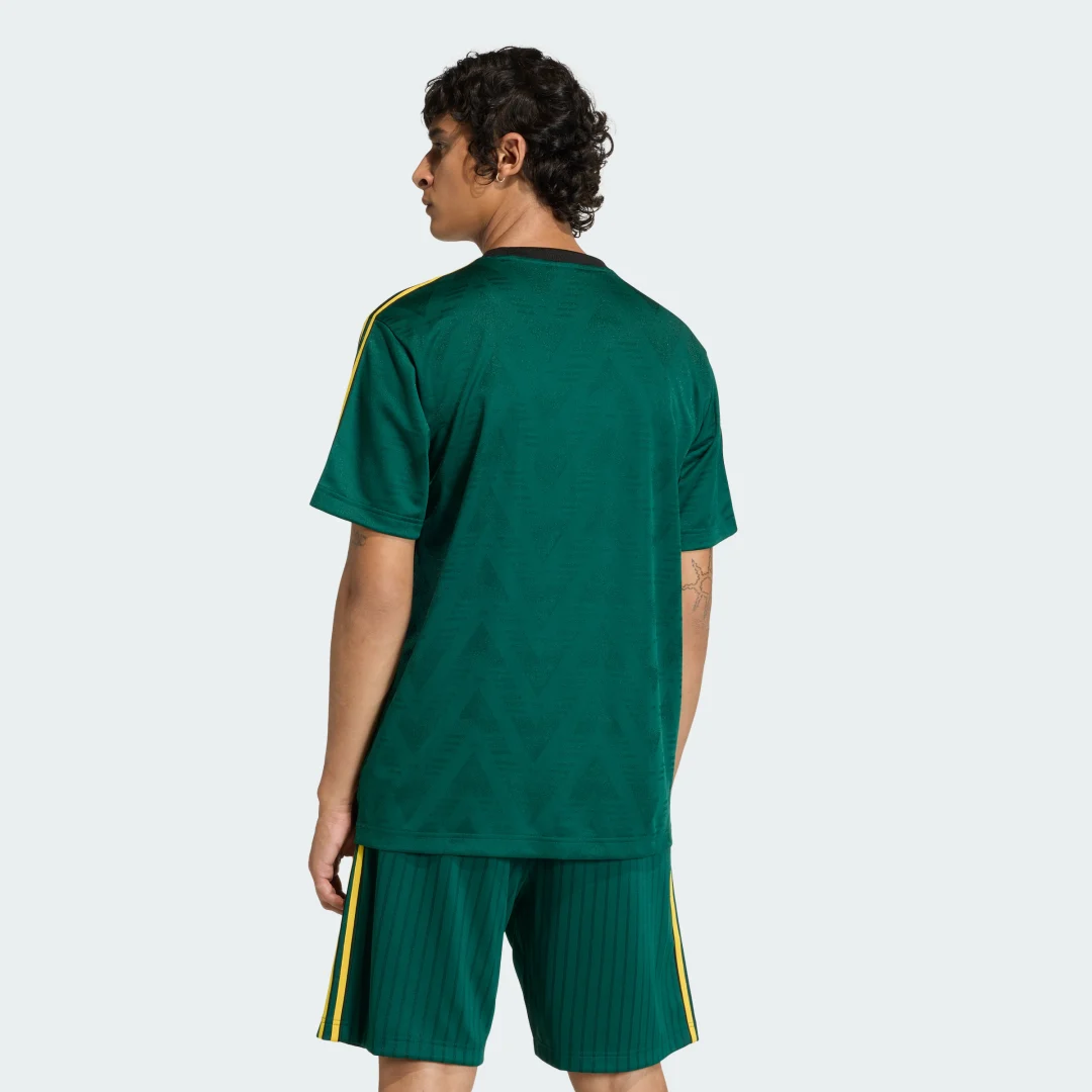Detalle 2 de Camiseta de jacquard Adidas verde