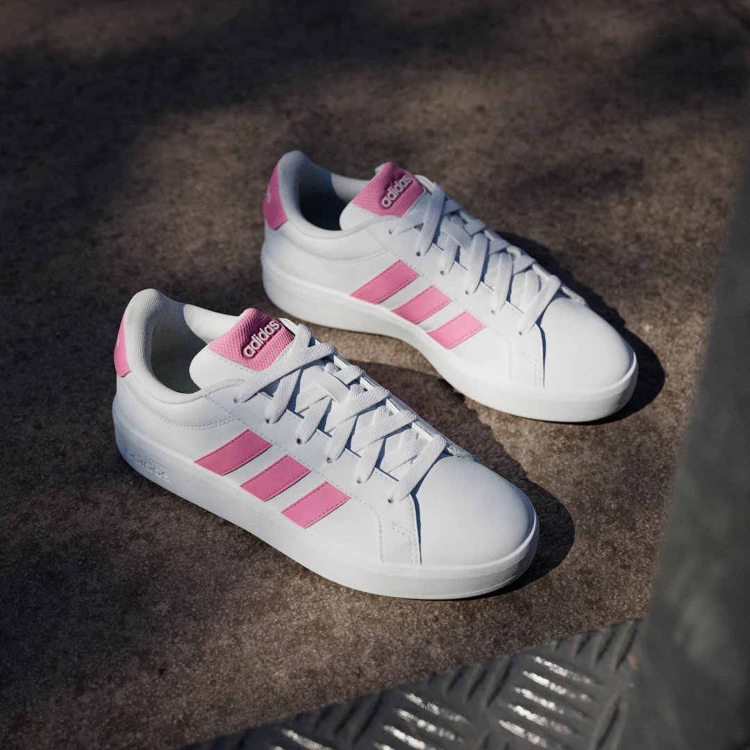 Detalle 2 de Zapatilla Grand Court 3.0 Junior de Adidas – comodidad y estilo para jóvenes