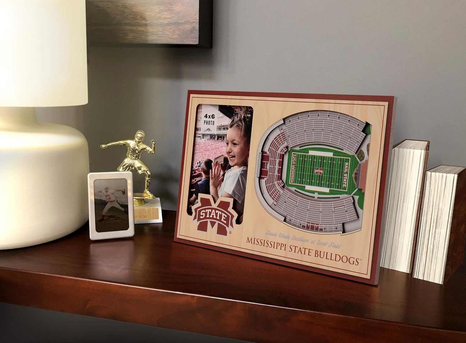 Detalle 2 de YouTheFan NCAA 3D Stadium Picture Frame (Officially Licensed) for a 4” x 6” Photo