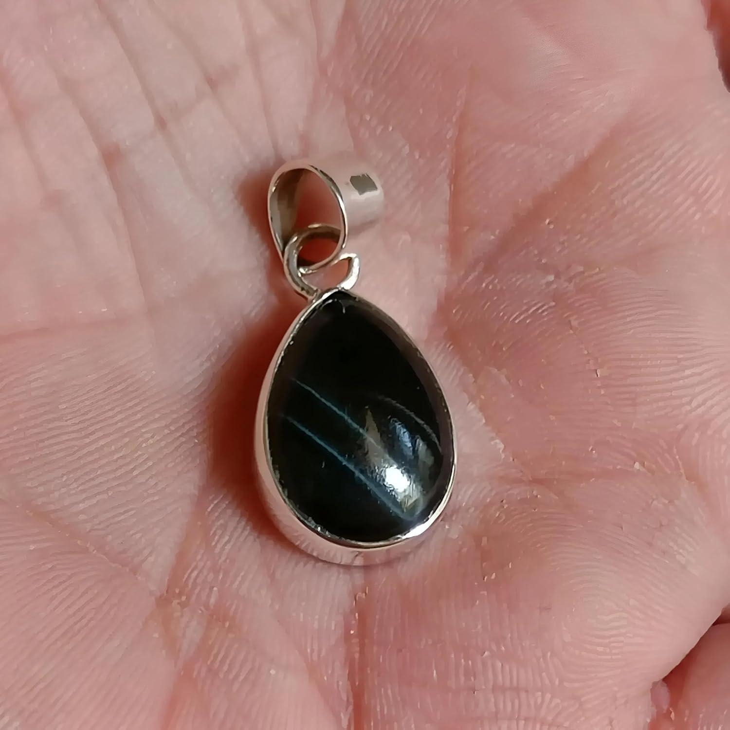 Thumbnail 3 de Navya Craft Black Tiger’s Eye Pendant Necklace in 925 Sterling Silver