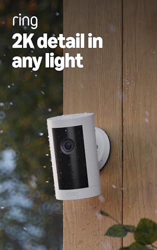 Detalle 2 de Ring Outdoor Cam Plus, Battery (Newest Model) — 2K Wide-Angle Security with Color Night Vision