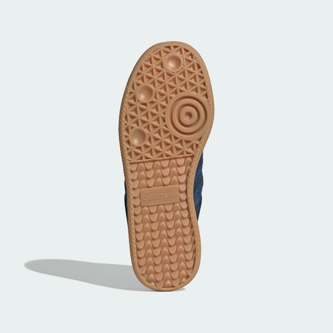 Detalle de Zapatilla Samba XLG de Adidas: guía para decidir si merece la pena