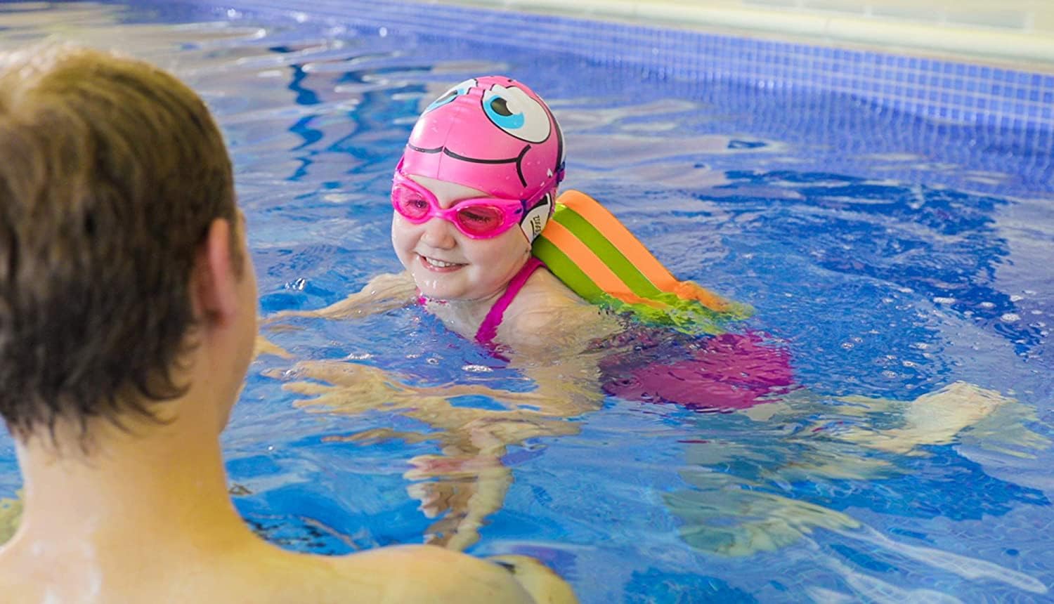 Detalle 2 de Zoggs Kids Zoggy Back Float Buoyancy Aid for Swimming (2–6 Years, Up to 25 kg)