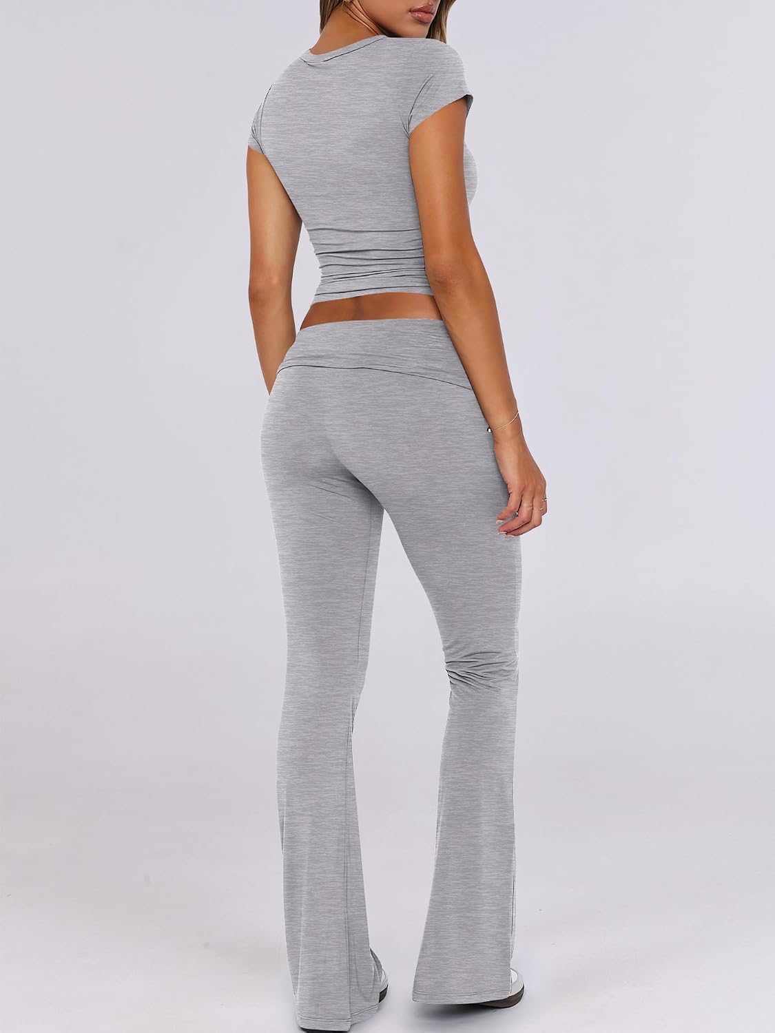 Detalle 2 de ANRABESS 2 Piece Lounge Set for Women — Cropped Top & Fold-Over Flare Leggings