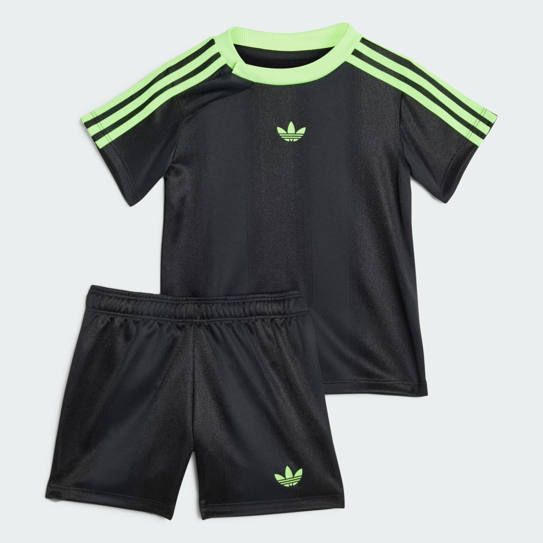 Detalle de Conjunto pantalón corto y camiseta (Bebé) de Adidas – Negro