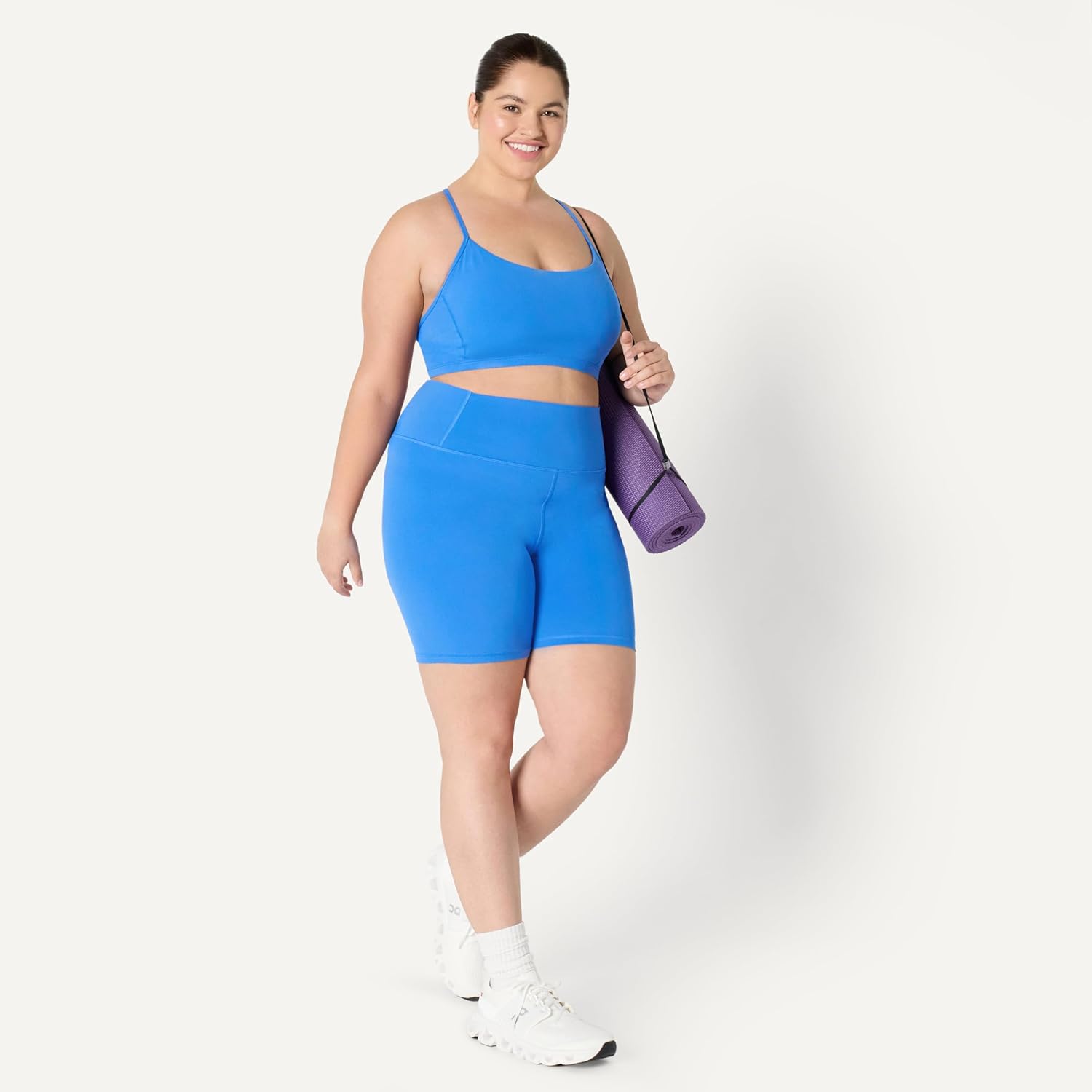 Thumbnail 6 de Amazon Essentials Women’s Active FormFlex Buttery Soft High Waist Yoga Biker Shorts
