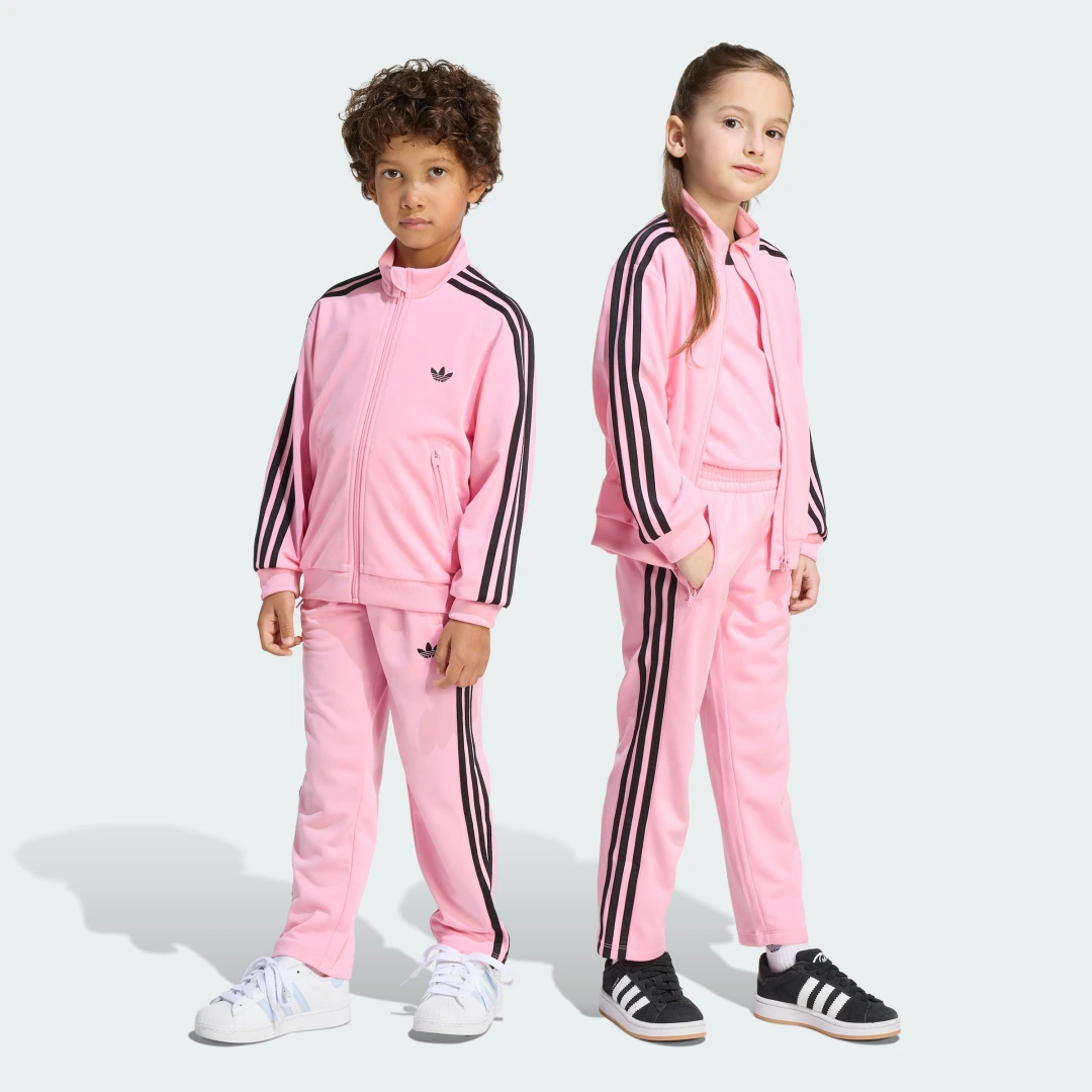 Detalle de CHÁNDAL FIREBIRD de Adidas — Rosa