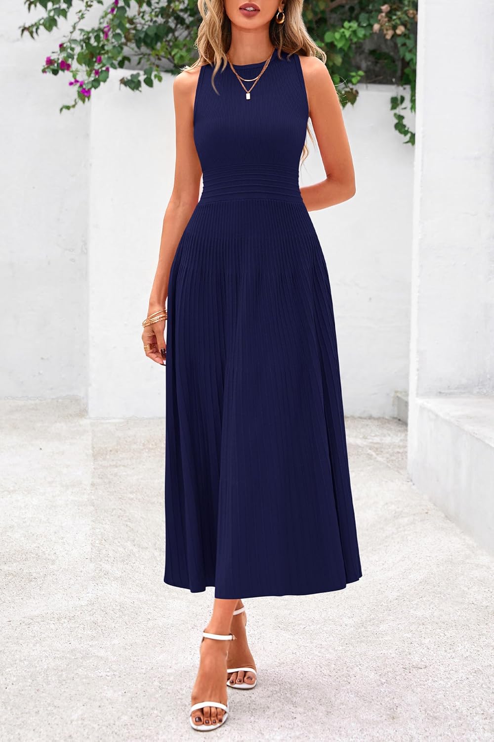 Thumbnail 2 de PRETTYGARDEN Sleeveless Pleated Midi Dress – Spring/Summer 2026