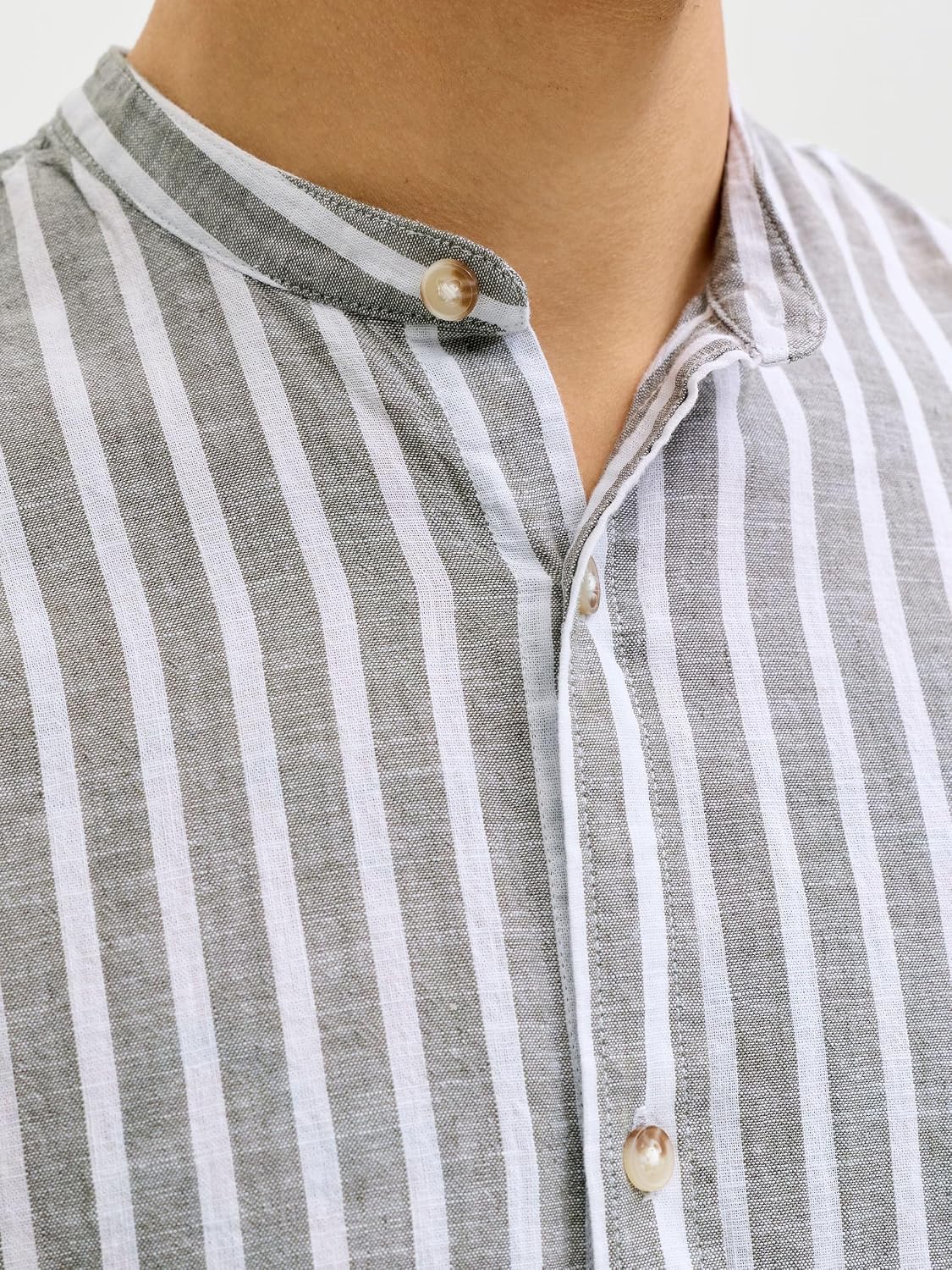Detalle 2 de Jack & Jones JjeSummer Linen Blend Band Shirt L/S Sn Homme – Lot de 1