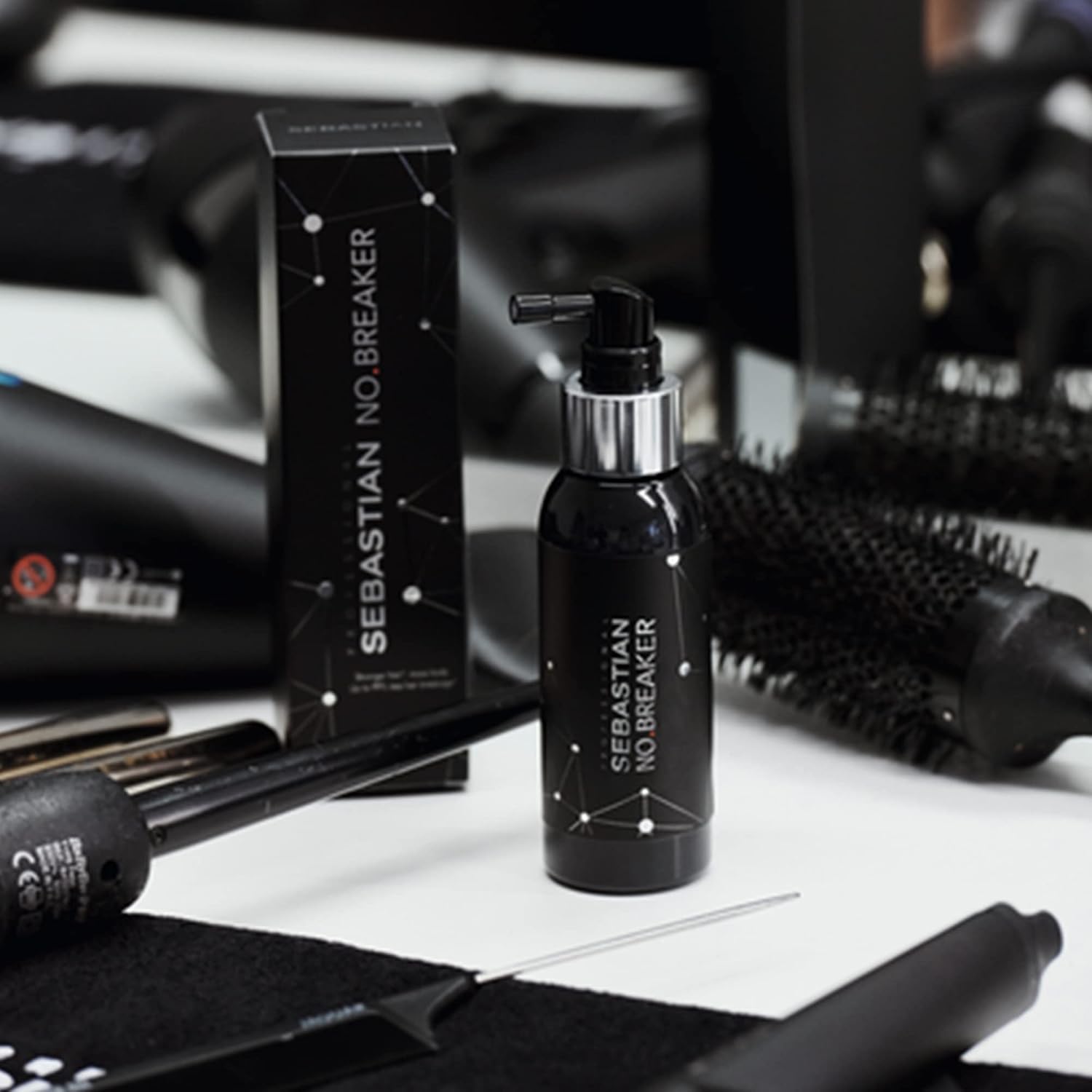 Detalle de Sebastian Professional NO.BREAKER Bonding & Styling Leave-in: protettore termico nutriente per capelli