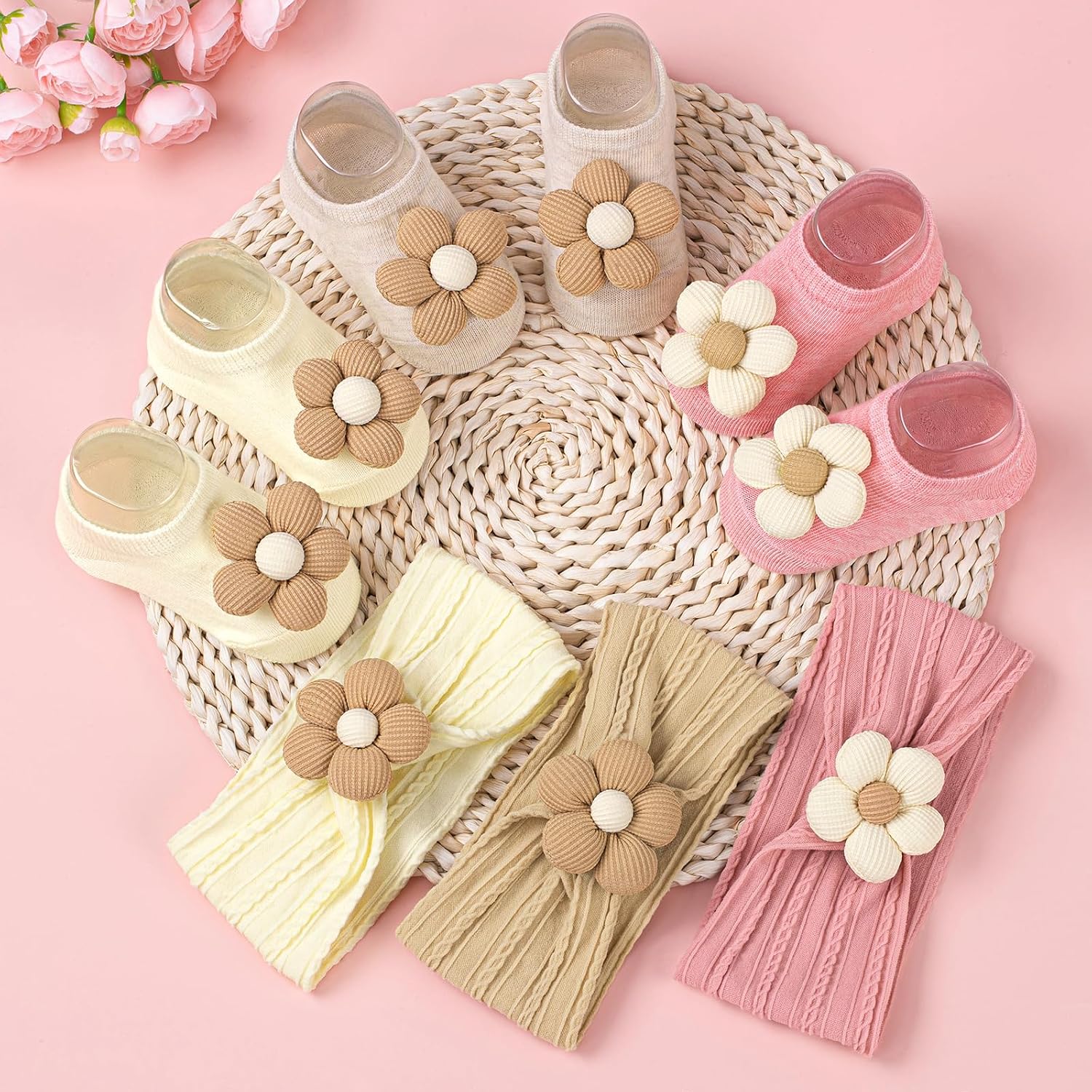 Detalle de COZYOFFI HAS2509WI Baby Flower Headband and Socks Set, 3 Colors